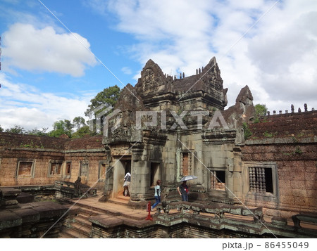 カンボジア、アンコール遺跡、バンテアイ・サムレ（サムレ族の砦） 86455049