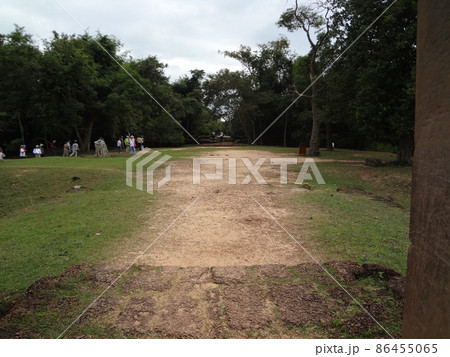 カンボジア、アンコール遺跡、バンテアイ・サムレ（サムレ族の砦） 86455065