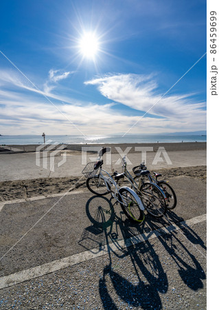 茅ヶ崎海岸　砂浜　自転車 86459699