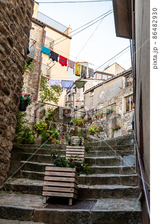 Rural houses and narrow streets in the medieval village Geraci Siculo, Italy Rural houses and narrow streets in the medieval village Geraci Siculo, Italy 86482930