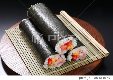 恵方巻き 86483075