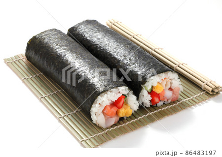 恵方巻き 恵方巻き 86483197