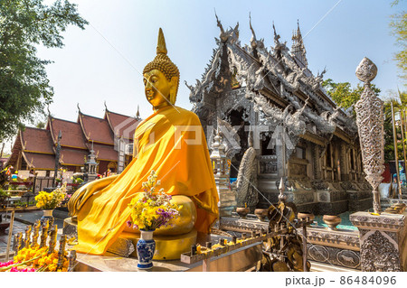 Buddhists temple in Chiang Mai Buddhists temple in Chiang Mai 86484096