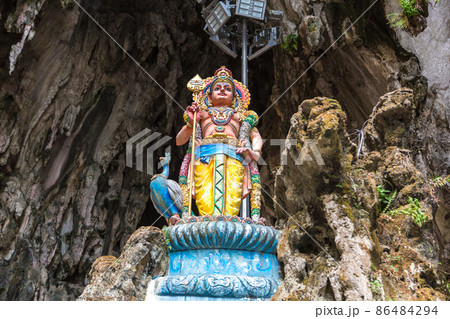 Batu cave in Kuala Lumpur 86484294