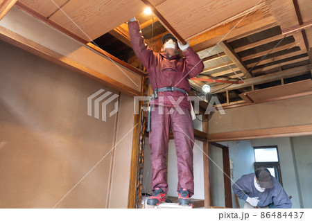 住宅リフォーム　内部解体現場 86484437
