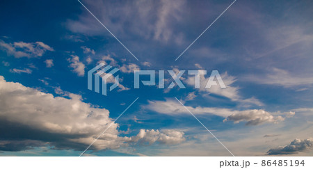 blue sky with cloud closeup blue sky with cloud closeup 86485194