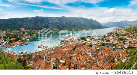 Panorama of Kotor in Montenegro 86486013