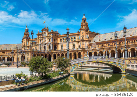 Spanish Square in Sevilla 86486120