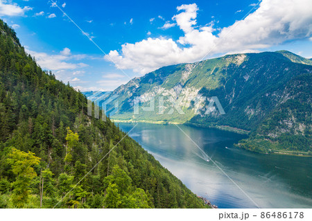 Alps and lake Hallstatt, Austria Alps and lake Hallstatt, Austria 86486178