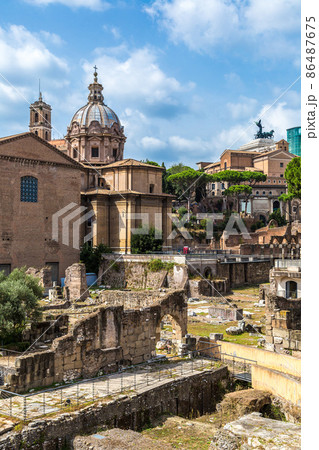Ancient ruins of Forum in Rome 86487675