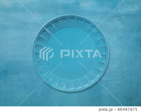 青いお皿と背景 86487875