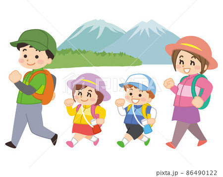 ハイキングをする親子　散歩　ウォーキング 86490122