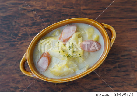 白菜とソーセージのクリーム煮 86490774