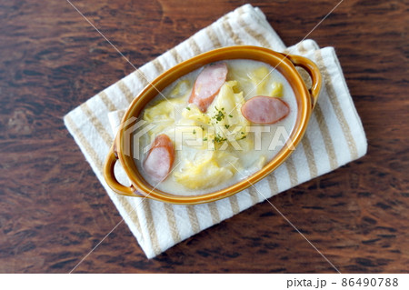 白菜とウィンナーのクリーム煮 白菜とウィンナーのクリーム煮 86490788