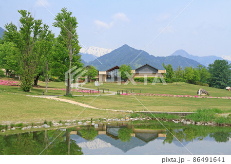 5月の安曇野ちひろ美術館 5月の安曇野ちひろ美術館 86491641