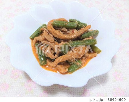 味付け肉　豚肉とインゲンの炒め物　時短料理　簡単料理 86494600