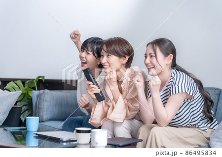 テレビ観戦　ライブ　応援 86495834