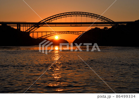 西海橋の朝日 西海橋の朝日 86499334