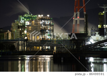北九州市 洞海湾 工場夜景 北九州市 洞海湾 工場夜景 86499591