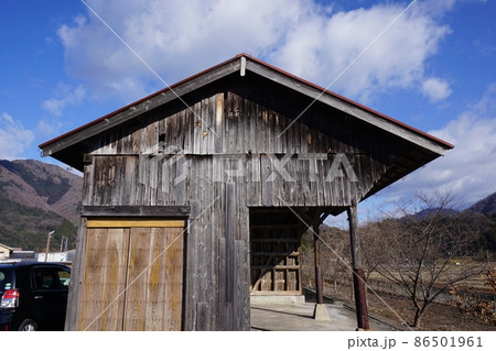因美線美作滝尾駅 貨物上屋1号（推薦産業遺産） 86501961