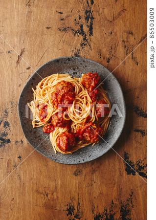 Spaghetti pasta with meatballs and tomato sauce. Delicious homemade spaghetti meatballs 86503009