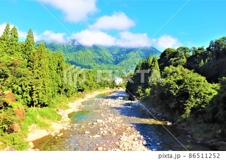 白川郷の風景 86511252