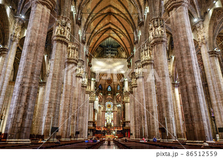 イタリア、ミラノのドゥオーモ イタリア、ミラノのドゥオーモ 86512559