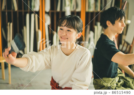 美術と学生 86515490