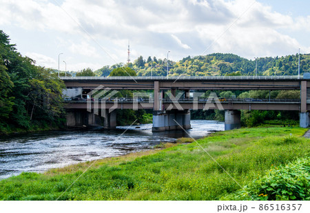 杜の都 仙台 広瀬川 秋 二層の仲の瀬橋 杜の都 仙台 広瀬川 秋 二層の仲の瀬橋 86516357