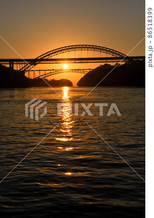 西海橋の朝日 西海橋の朝日 86518399