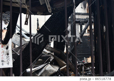 焼け跡 鎌倉市内仲通商店会 焼け跡 鎌倉市内仲通商店会 86518778