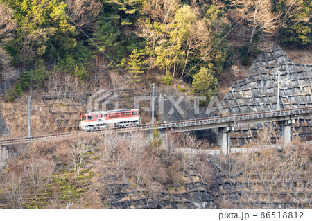 【静岡県】 大井川鉄道 アプト式列車 長島ダム周辺 【静岡県】 大井川鉄道 アプト式列車 長島ダム周辺 86518812