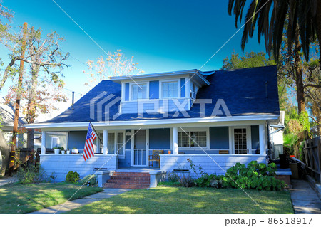 ロサンゼルス近郊のビクトリア様式の戸建て住宅 カルフォルニア州レットランズ ロサンゼルス近郊のビクトリア様式の戸建て住宅 カルフォルニア州レットランズ 86518917
