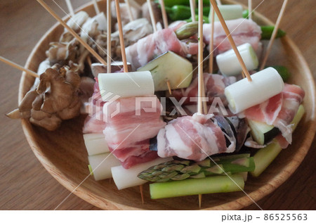 串揚げパーティーの仕込み 串揚げパーティーの仕込み 86525563