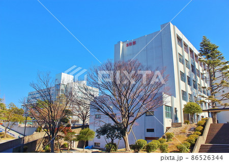 【福岡市】 福岡大学 8号館とA棟 【福岡市】 福岡大学 8号館とA棟 86526344
