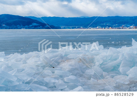 諏訪湖の寄せ氷【長野県】 諏訪湖の寄せ氷【長野県】 86528529
