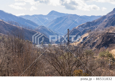 足尾銅山　精錬所の大煙突 86531832