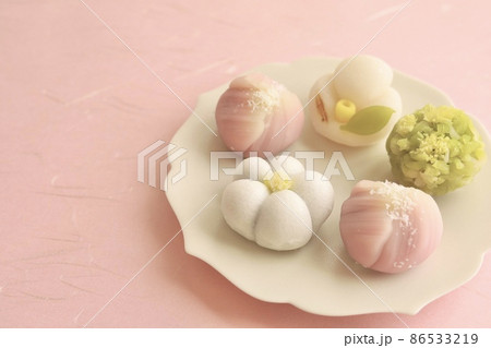 春イメージ　花の和菓子5種のフレーム 86533219