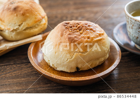 信州名物 焼きおやき 信州名物 焼きおやき 86534448