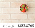 真上から見たいちご 86538705