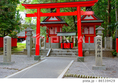 熊野速玉大社・境内にある、導きの神と伝わる八咫烏神社・熊野三山・和歌山(2) 熊野速玉大社・境内にある、導きの神と伝わる八咫烏神社・熊野三山・和歌山(2) 86539429