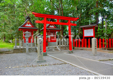 熊野速玉大社・境内にある、導きの神と伝わる八咫烏神社・熊野三山・和歌山(3) 86539430