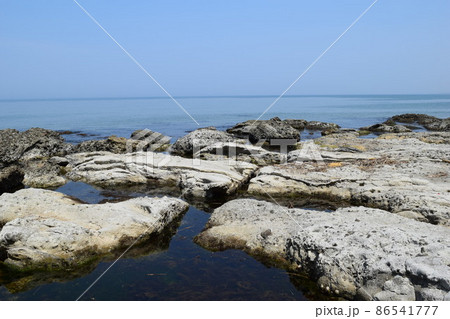 湯野浜海岸の岩場風景 湯野浜海岸の岩場風景 86541777