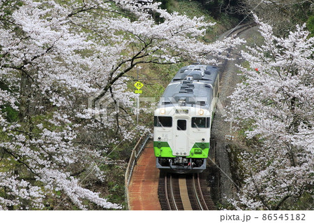 春の只見線 春の只見線 86545182