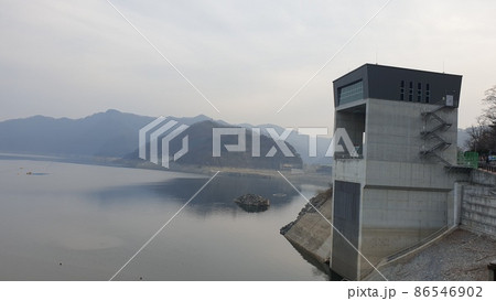 昭陽江 昭陽湖 冬の風景 86546902