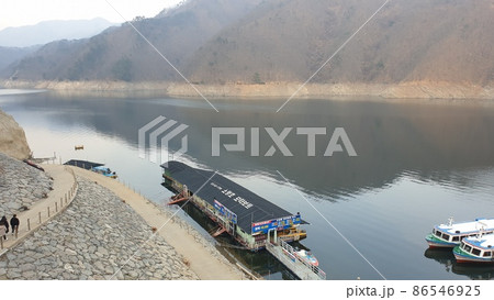 昭陽江 昭陽湖 冬の風景 86546925