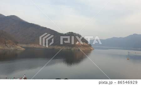 昭陽江 昭陽湖 冬の風景 86546929