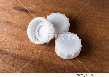 ポリ容器のキャップ　タンクキャップ 86555056