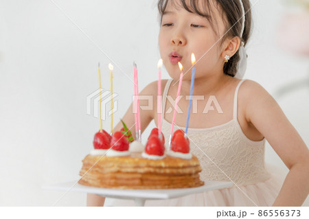생일파티 라이프스타일 어린이 케이크 86556373