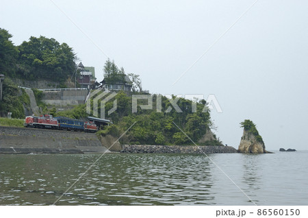 氷見線　雨晴－越中国分　JR西日本　DE10-1541＋マヤ34-2005＋DE10-1116 86560150